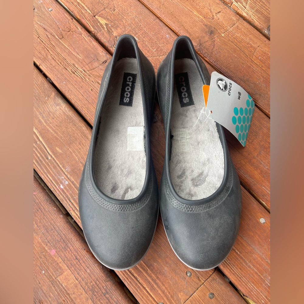 Crocks new with tags